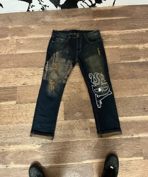 SDL Pants Nearby